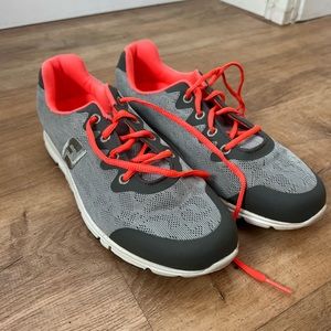 New women’s foot joy golf shoes 8.5